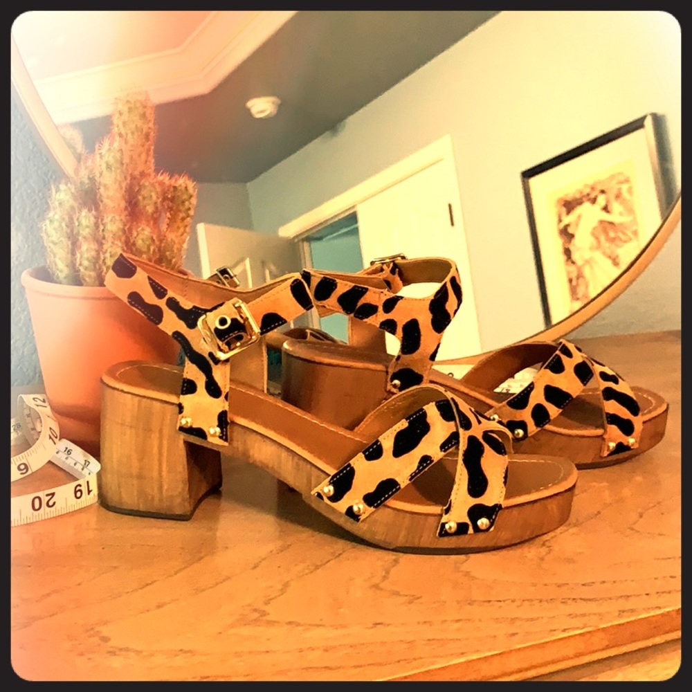 NIB Topshop Veronica Leopard Clogs
